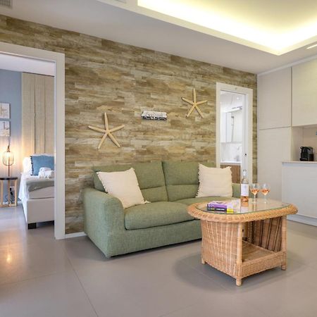 Cozy Marine Apt With Jacuzzi - 250Mt From Sea Polignano a Mare Exteriér fotografie