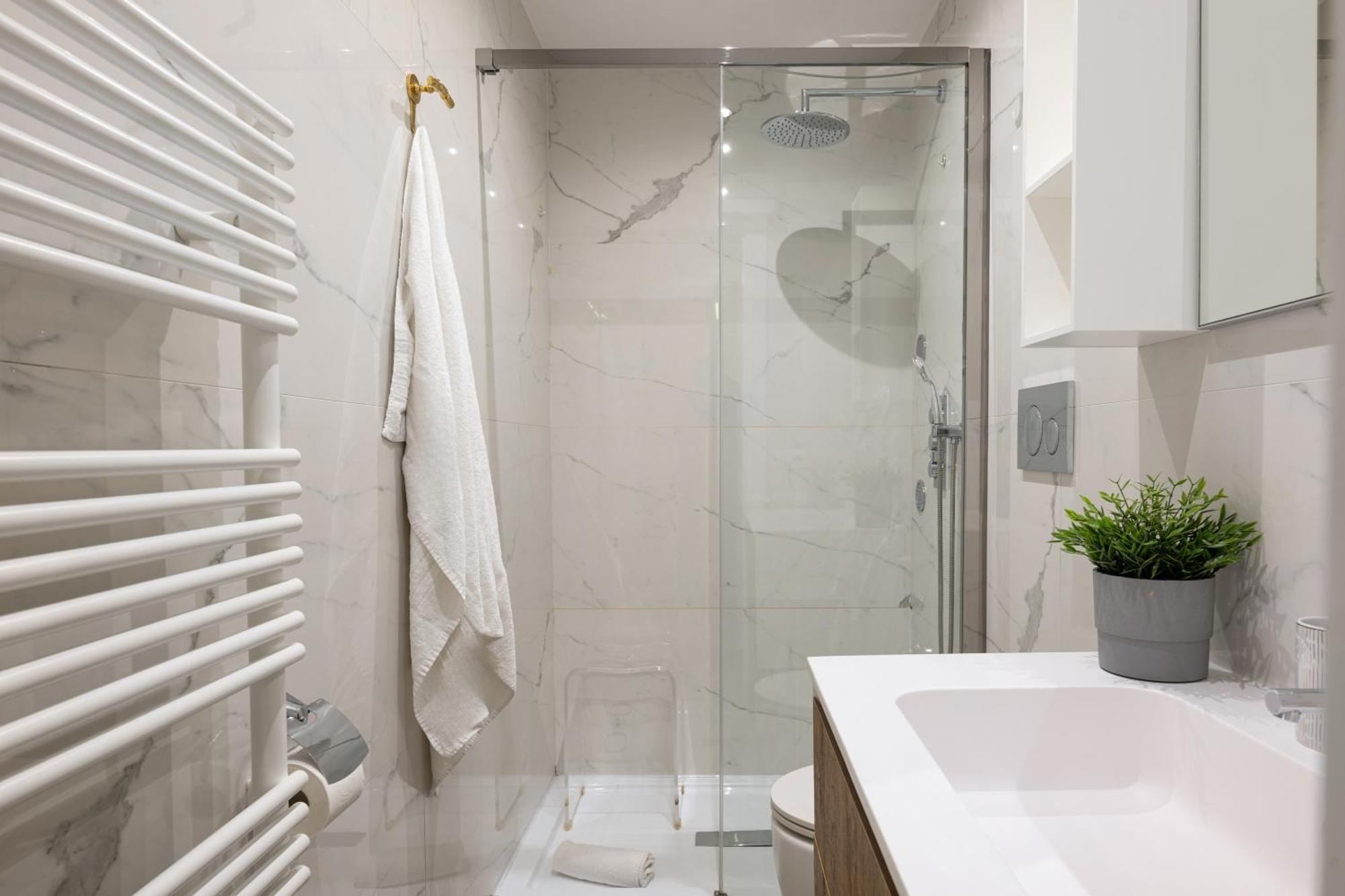 Cozy Marine Apt With Jacuzzi - 250Mt From Sea Polignano a Mare Exteriér fotografie